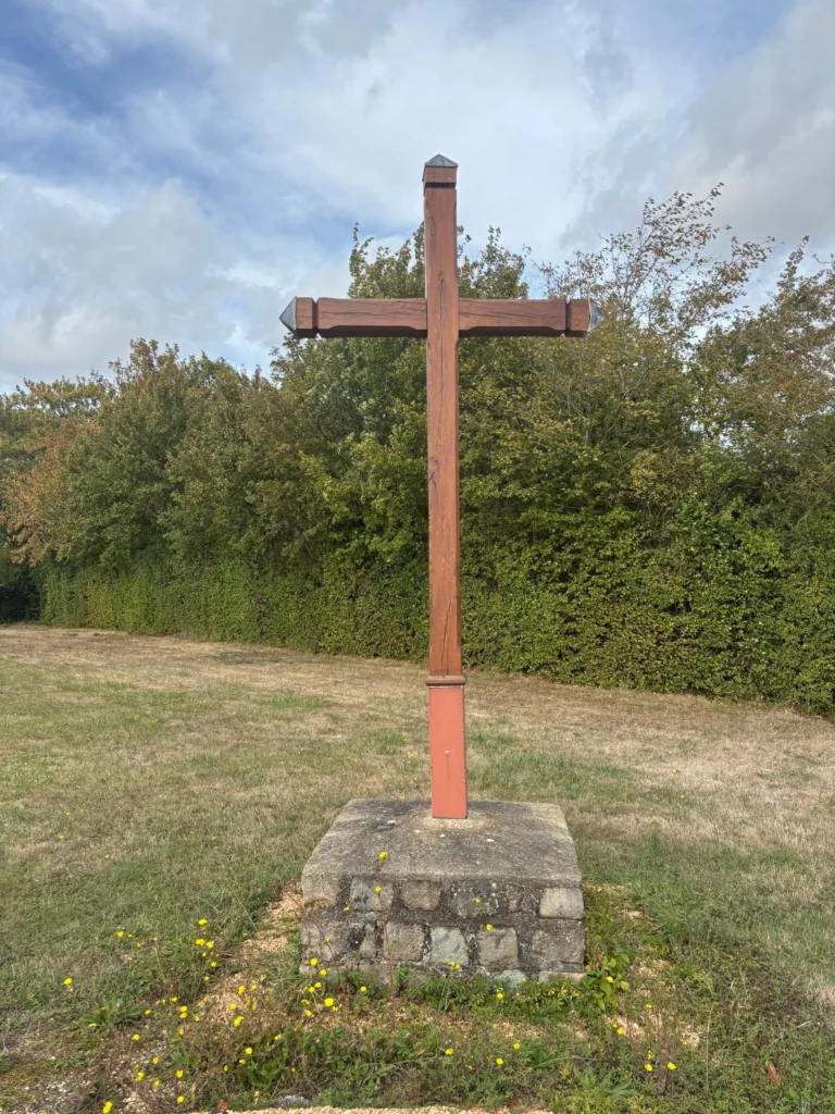 Montmille, Calvaire du nouveau cimetière