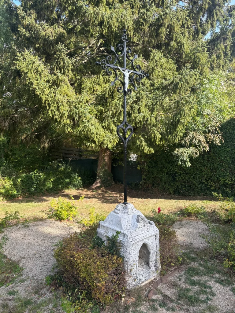Montmille calvaire